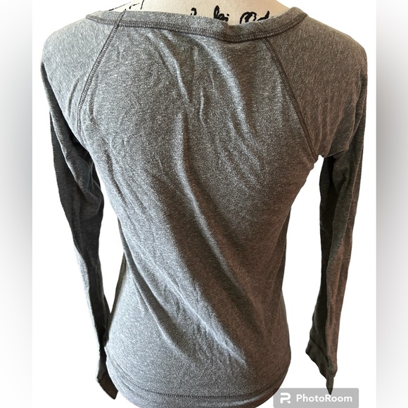 Mossimo Gray Shirt - Picture 2 of 3